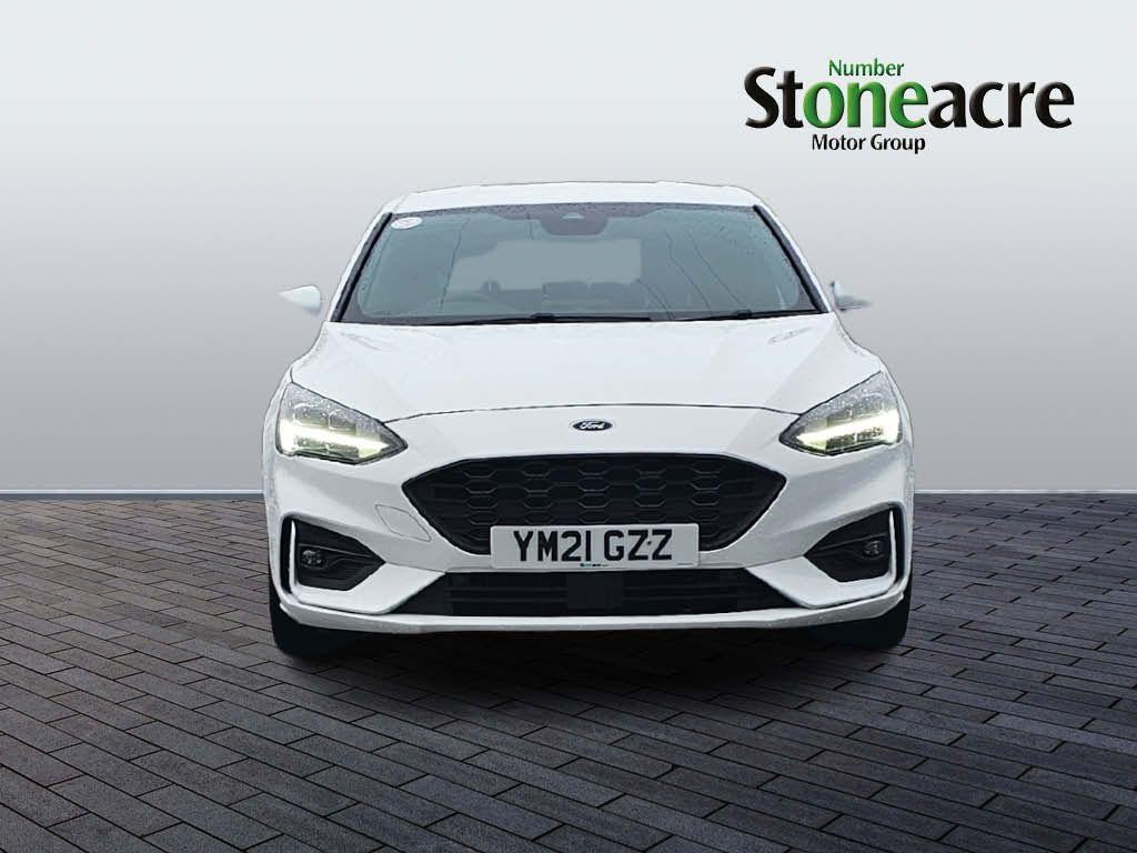 Ford Focus Image 8