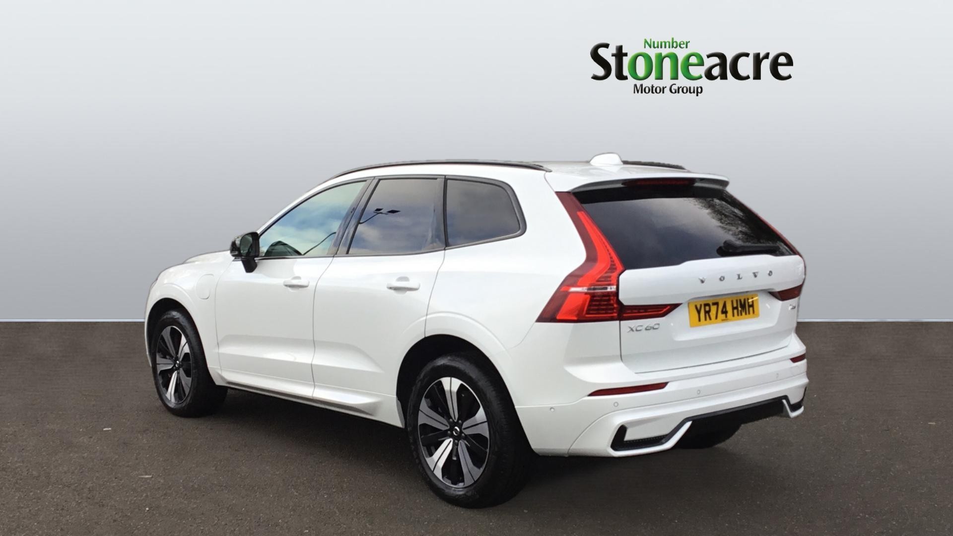 Volvo XC60 Image 2