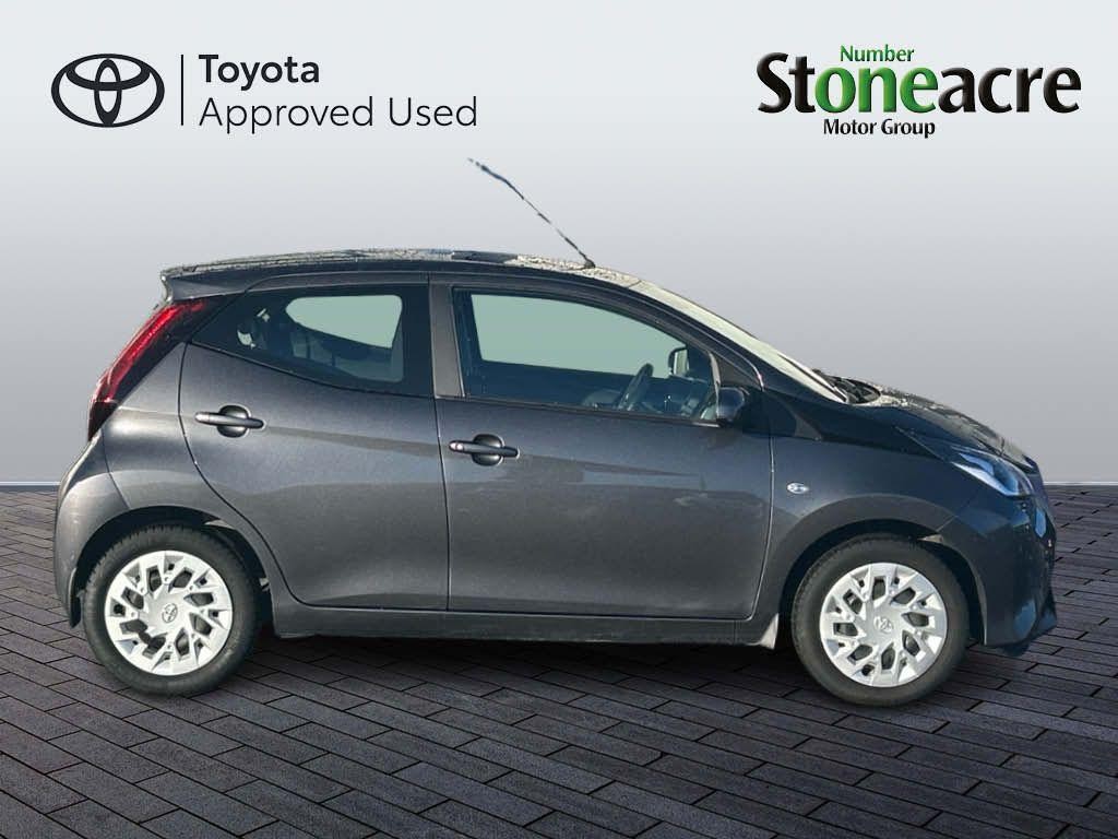 Toyota Aygo Image 2