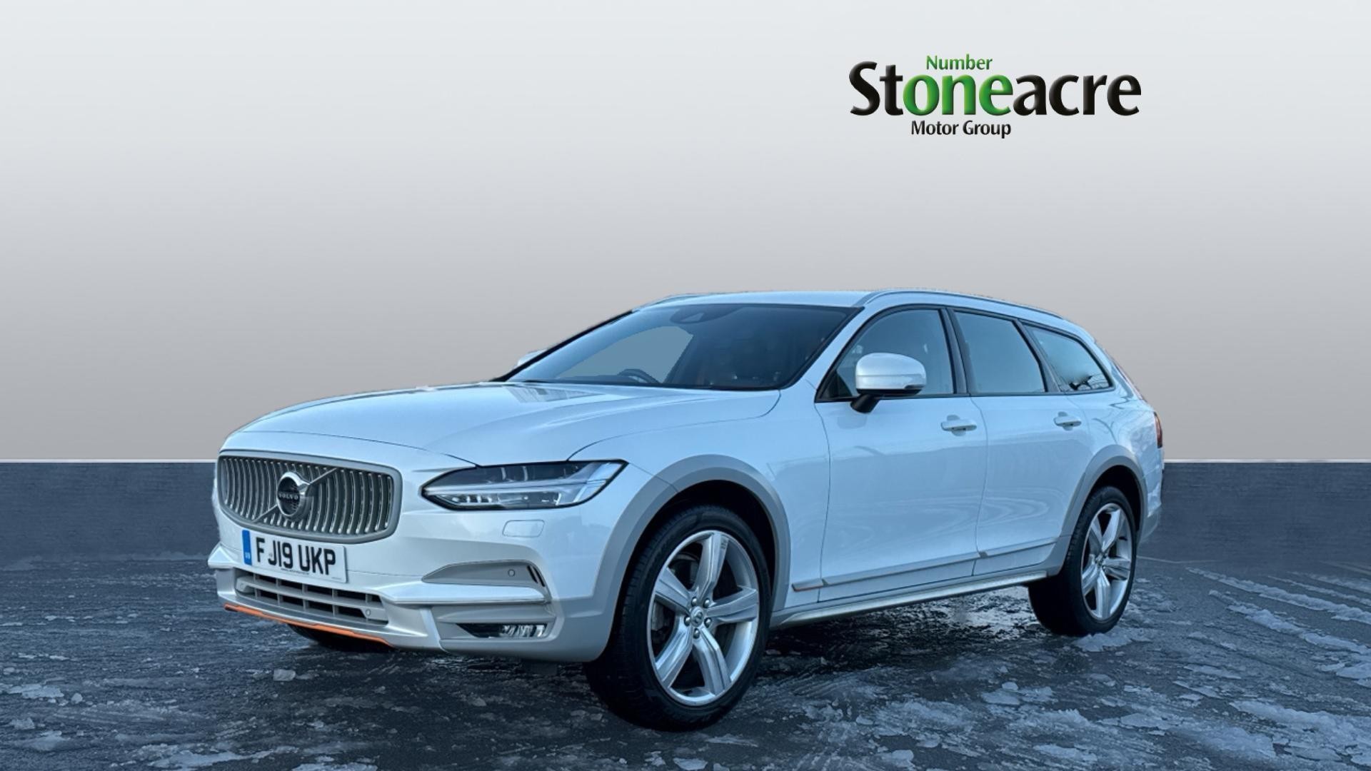 Volvo V90 Cross Country Image 6