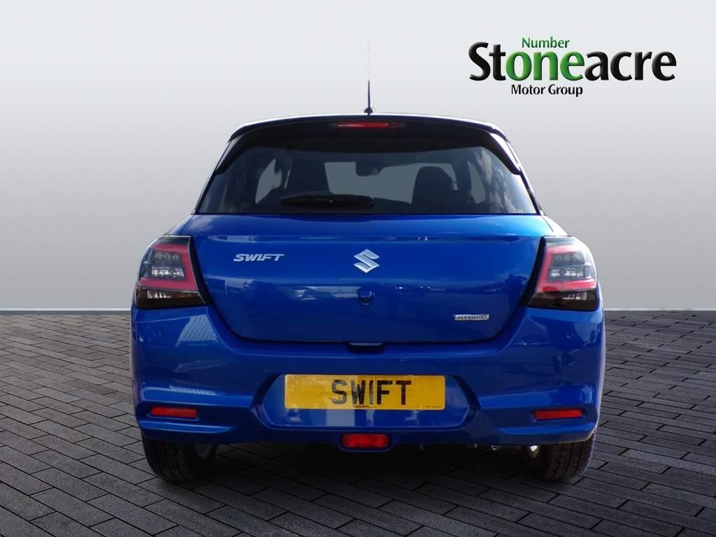 Suzuki Swift Image 4