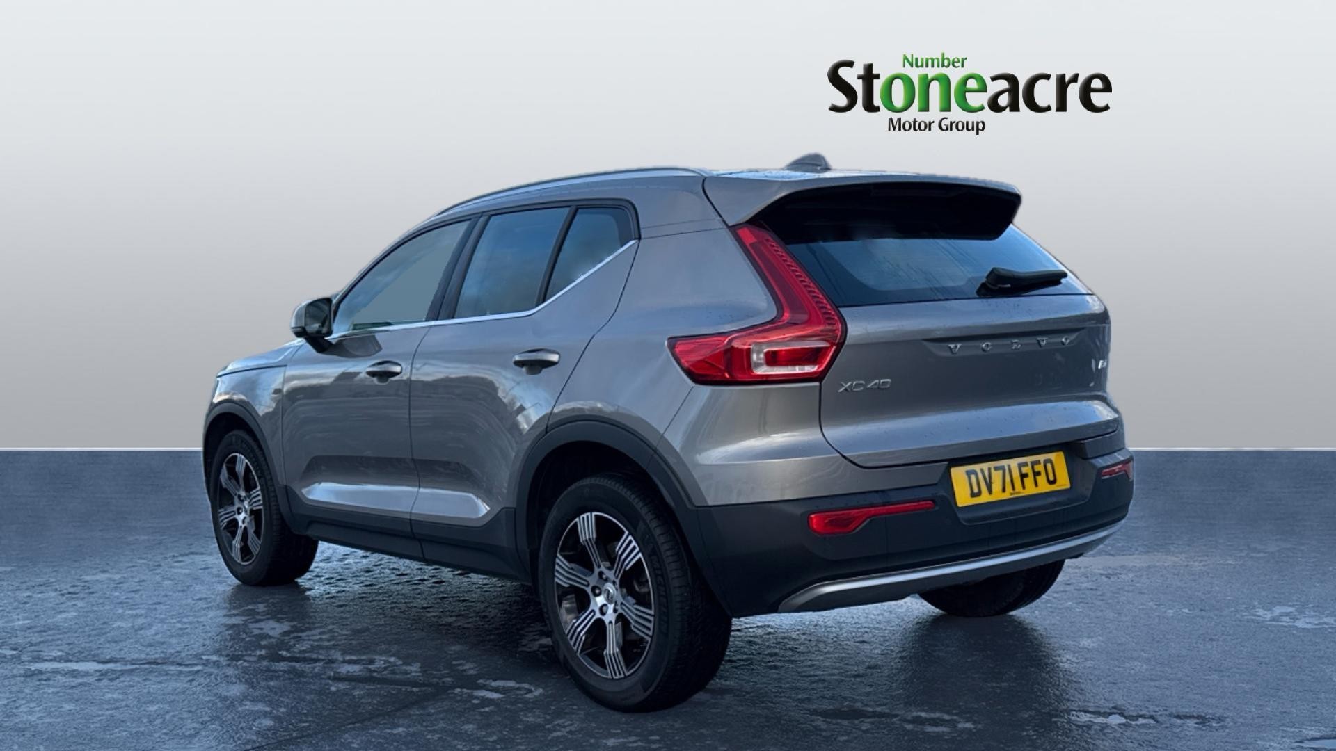 Volvo XC40 Image 2