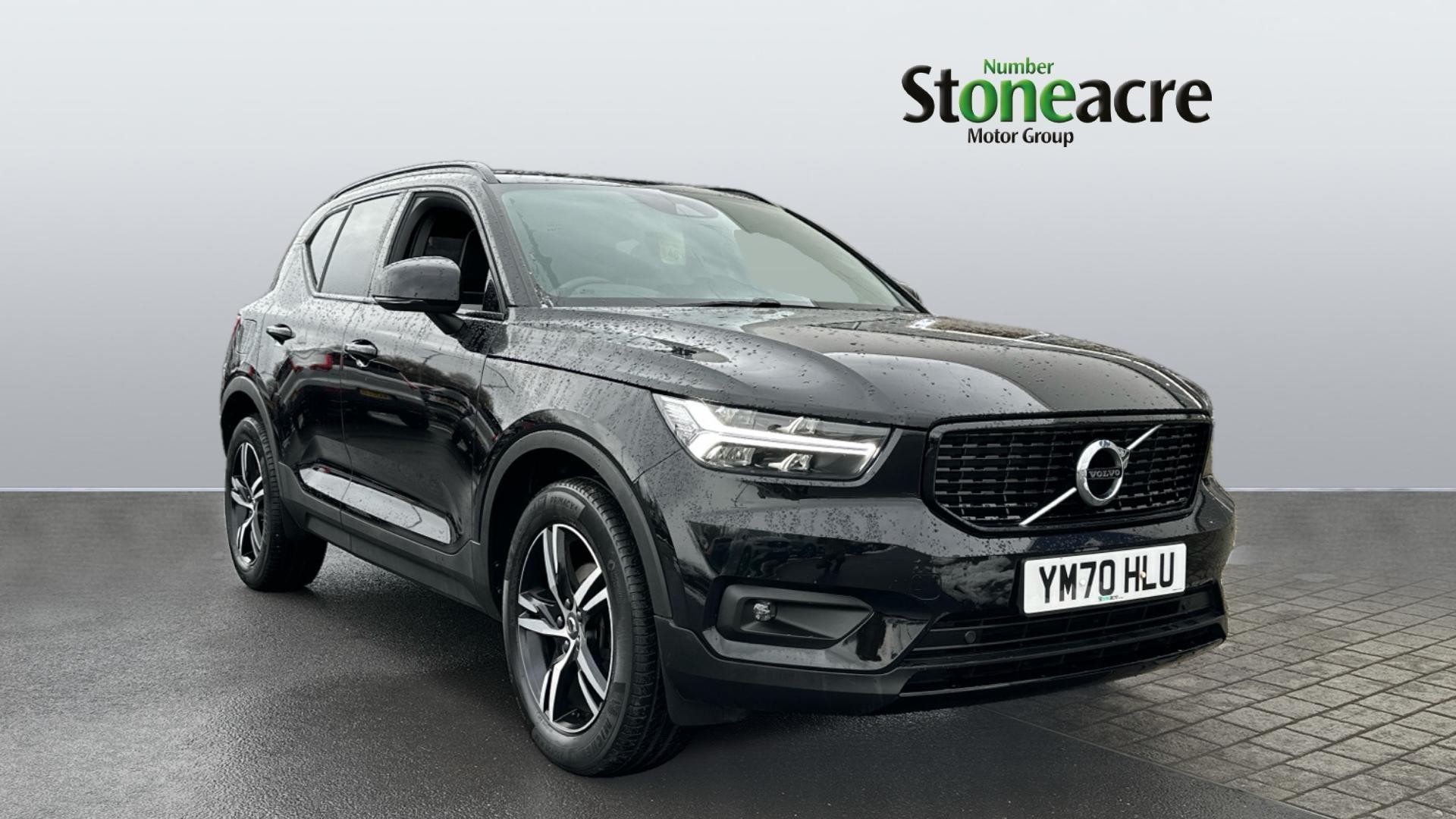 Volvo XC40 Image 1