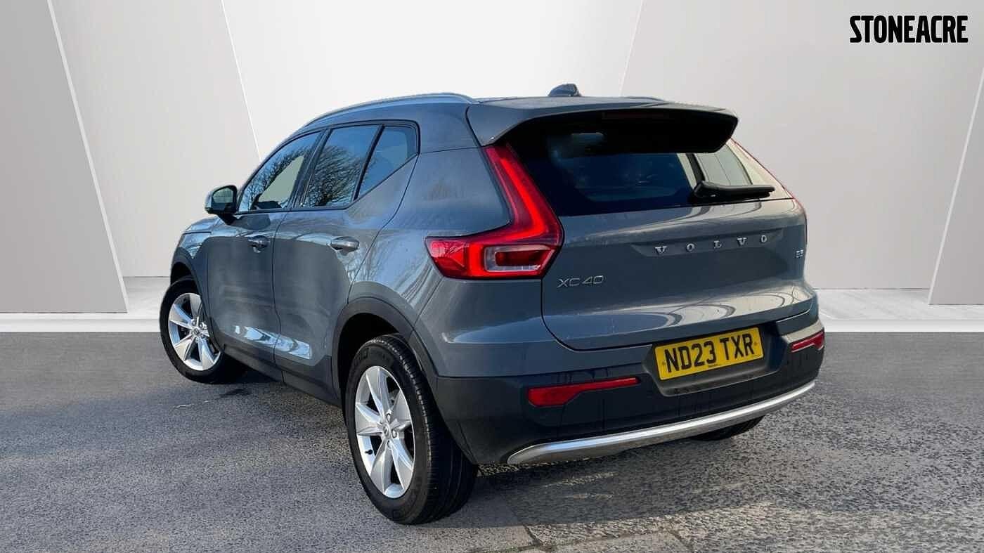 Volvo XC40 Image 2