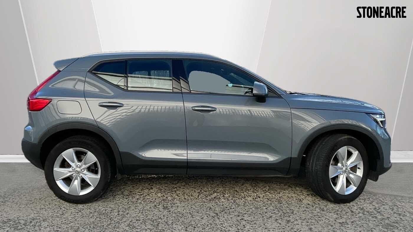 Volvo XC40 Image 3