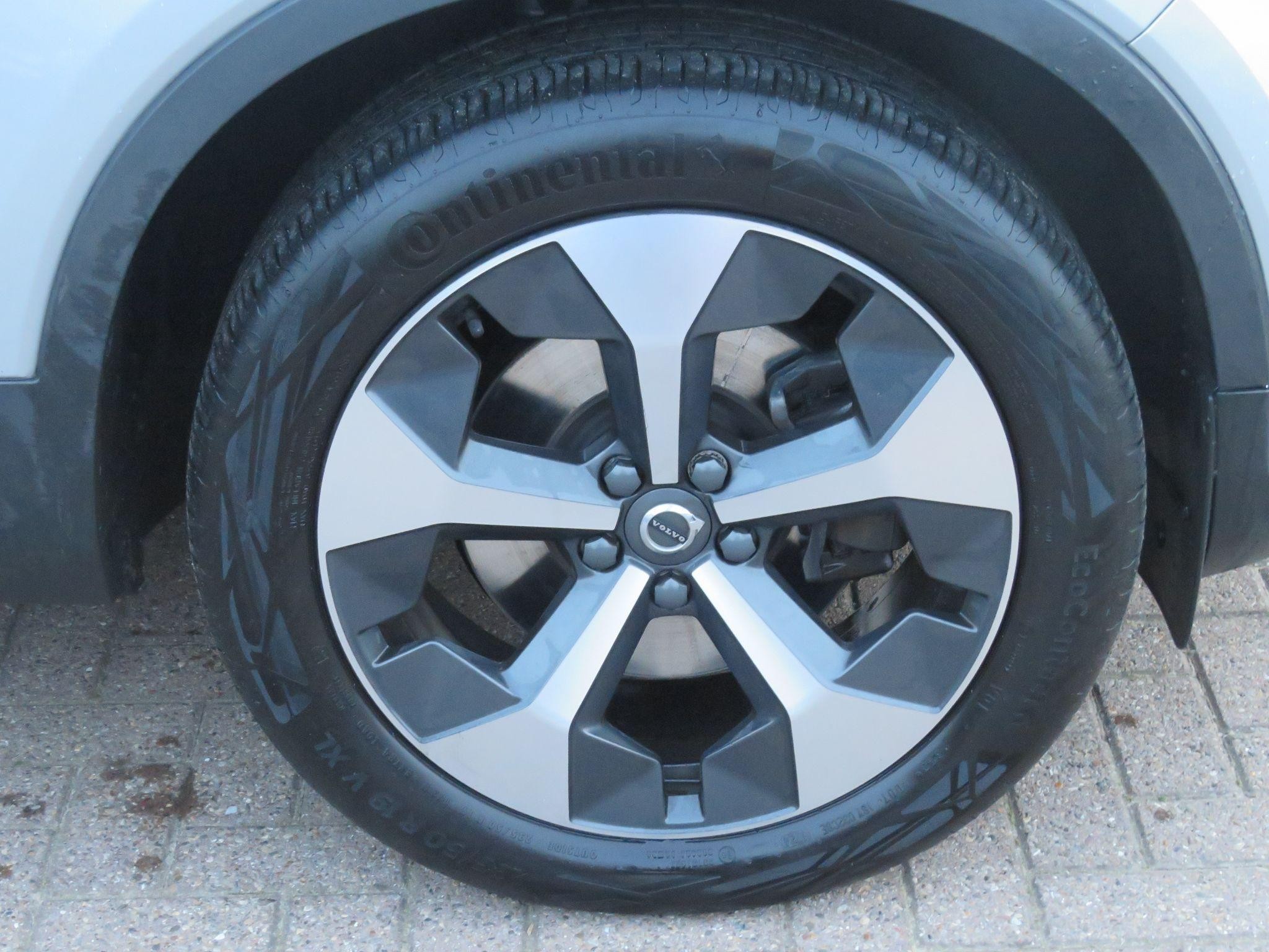 Volvo XC40 Image 11