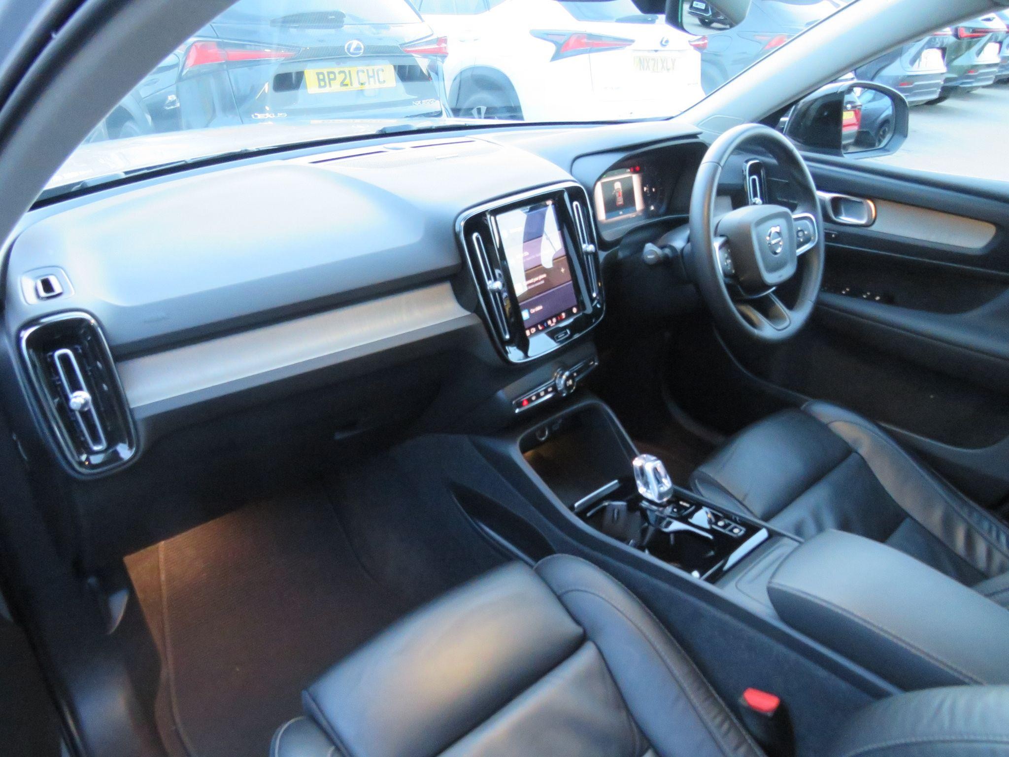 Volvo XC40 Image 15