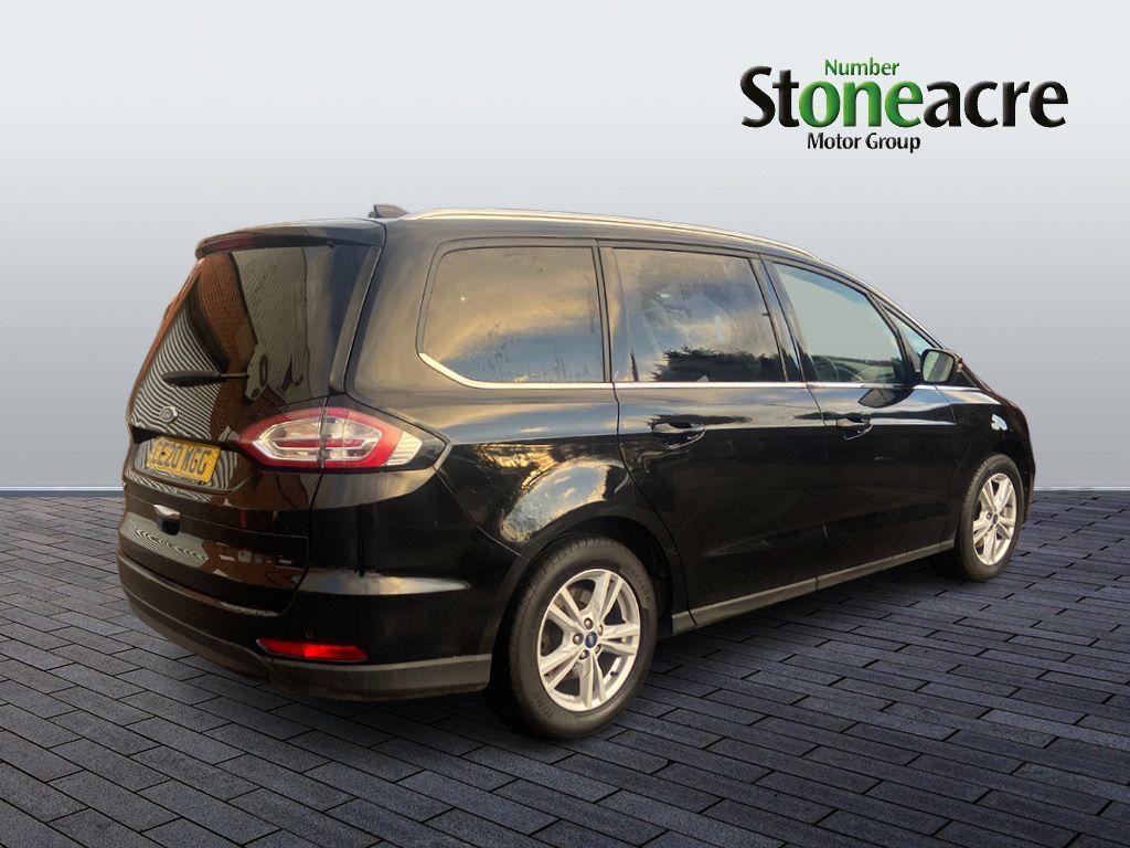 Ford Galaxy Image 3