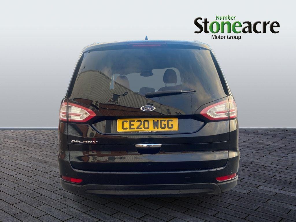 Ford Galaxy Image 4