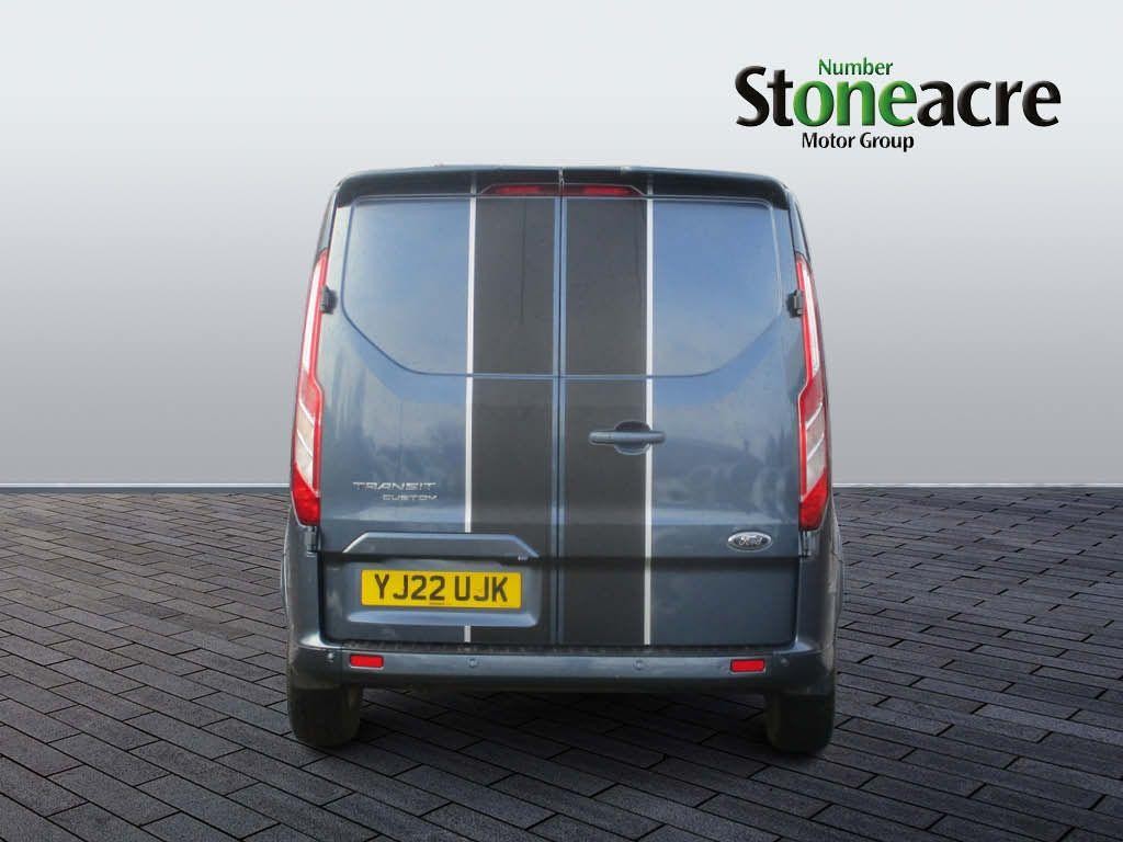 Ford Transit Custom Image 4