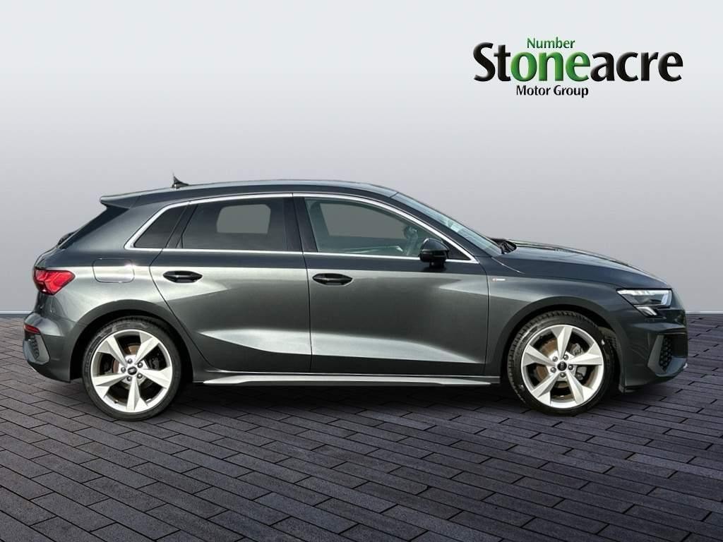 Audi A3 Image 2