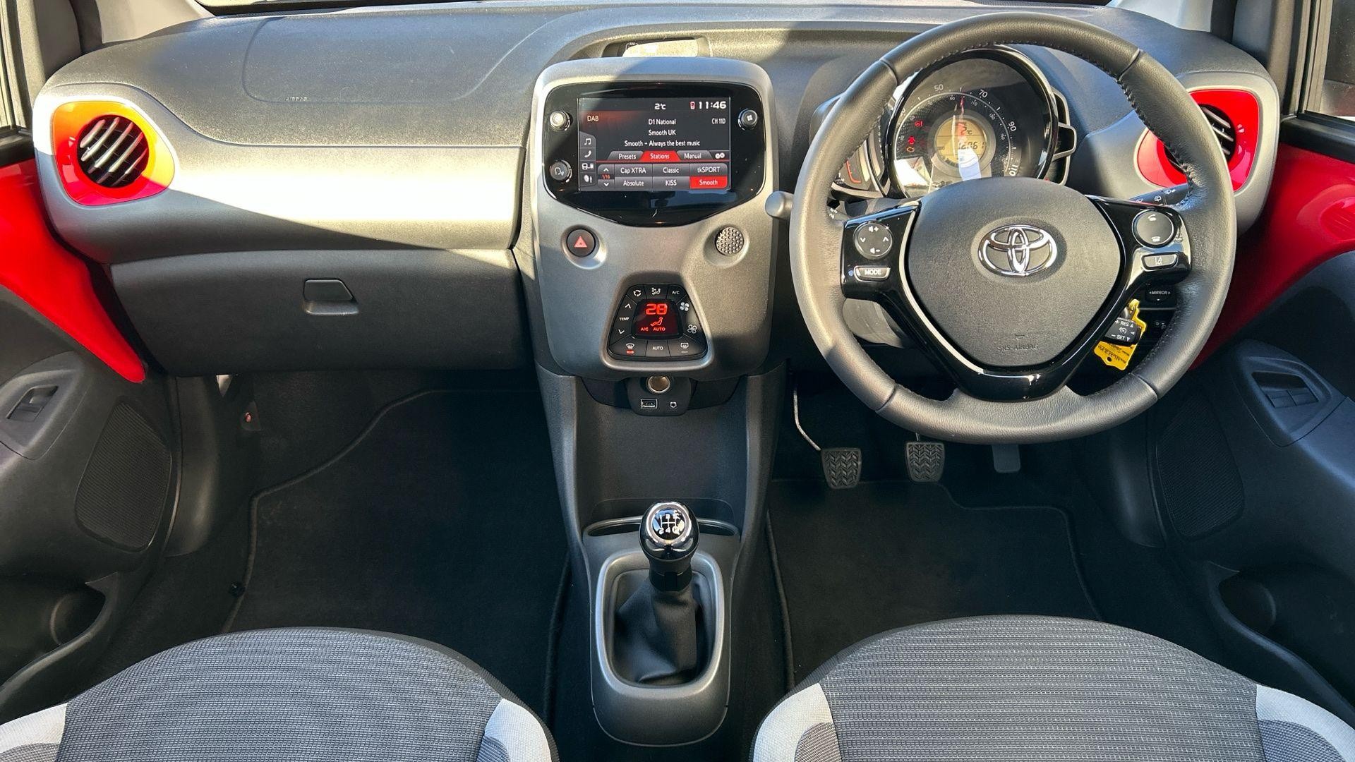 Toyota Aygo Image 9