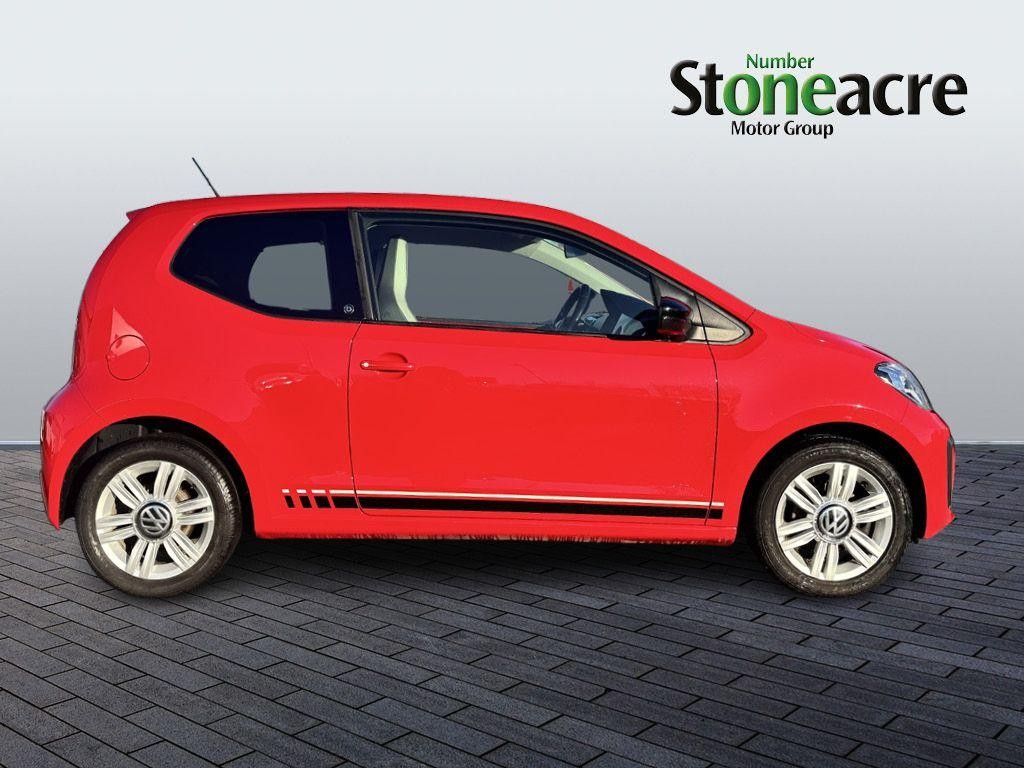 Volkswagen up! Image 2