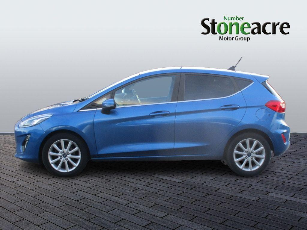 Ford Fiesta Image 6