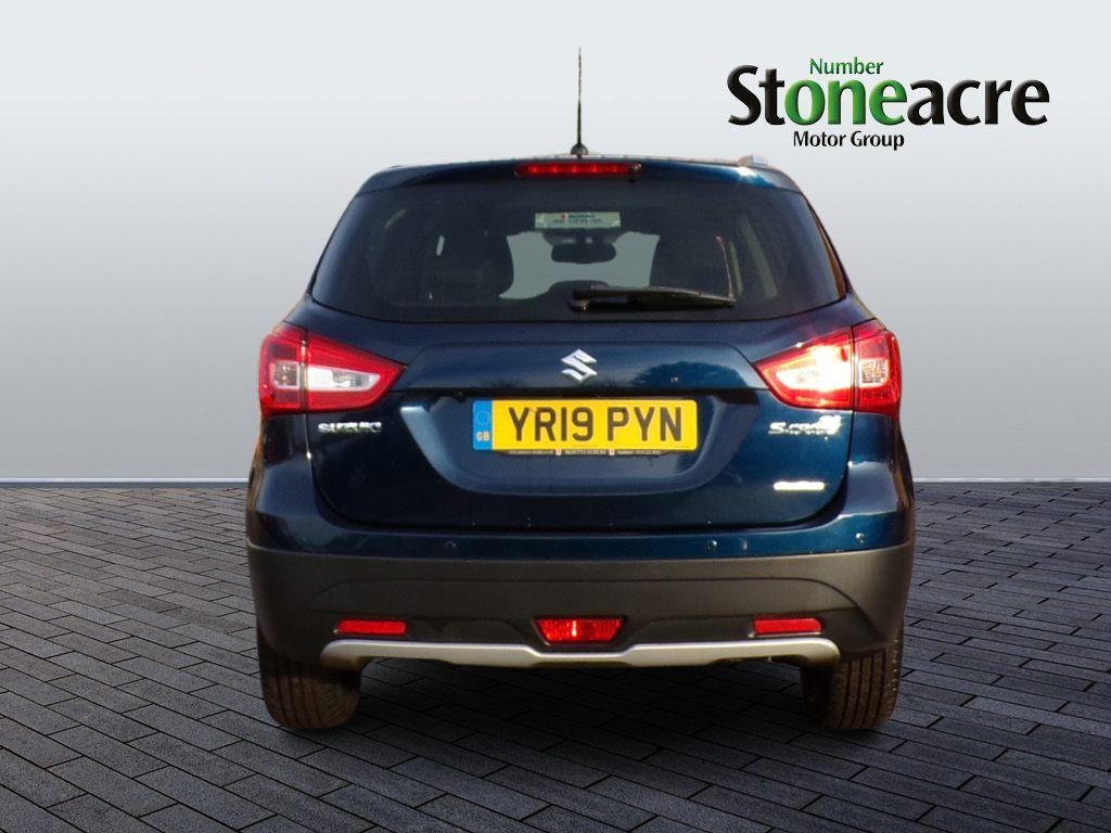 Suzuki SX4 S-Cross Image 4