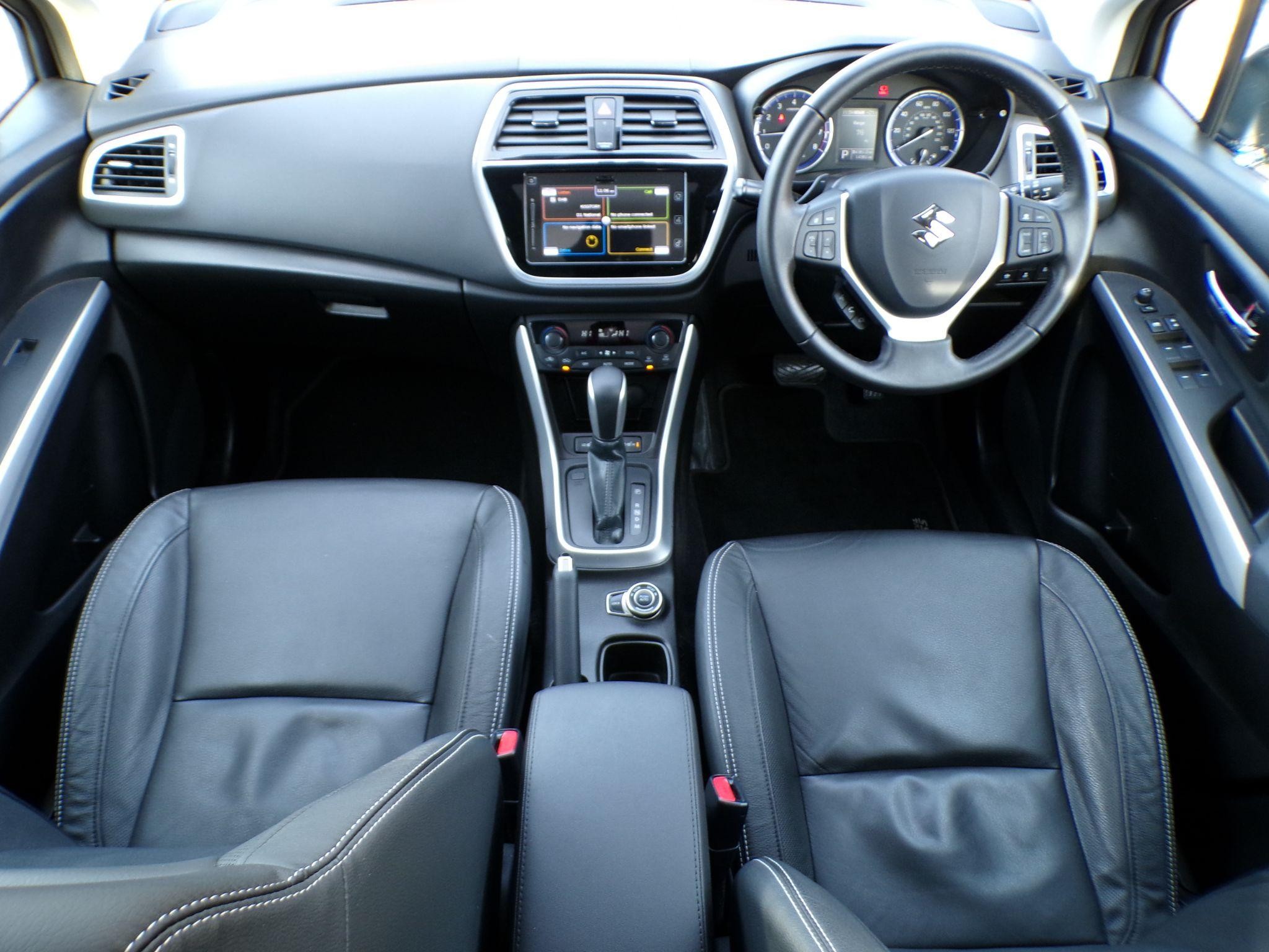 Suzuki SX4 S-Cross Image 12