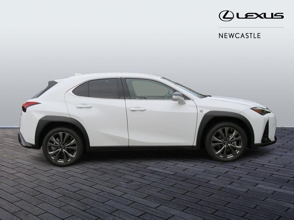 Lexus UX Image 4