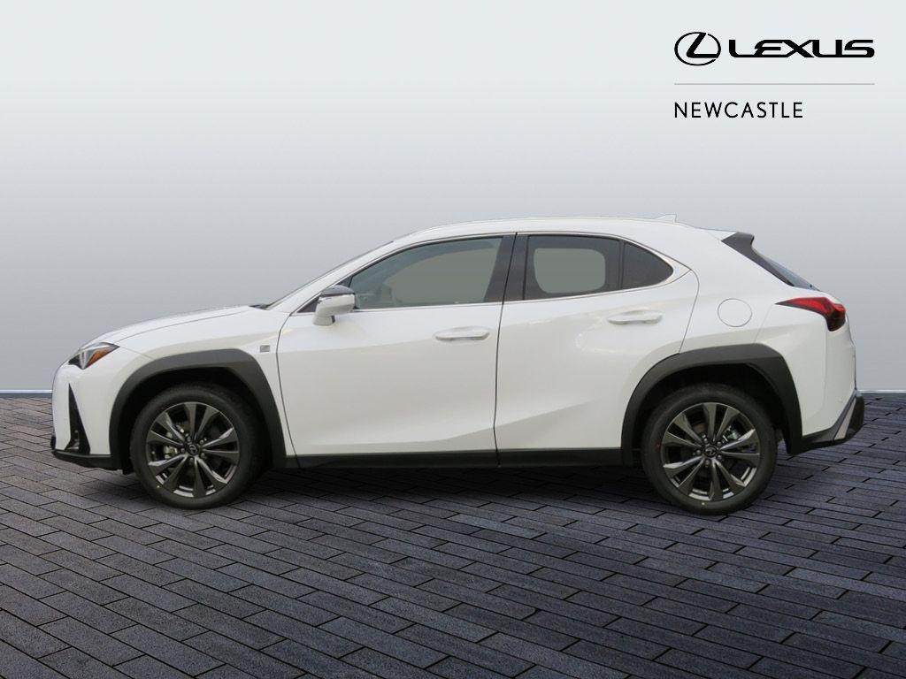 Lexus UX Image 8