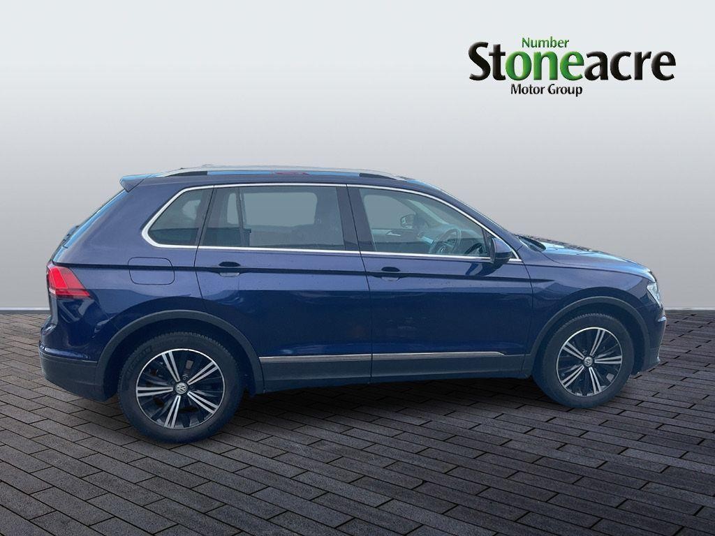 Volkswagen Tiguan Image 2