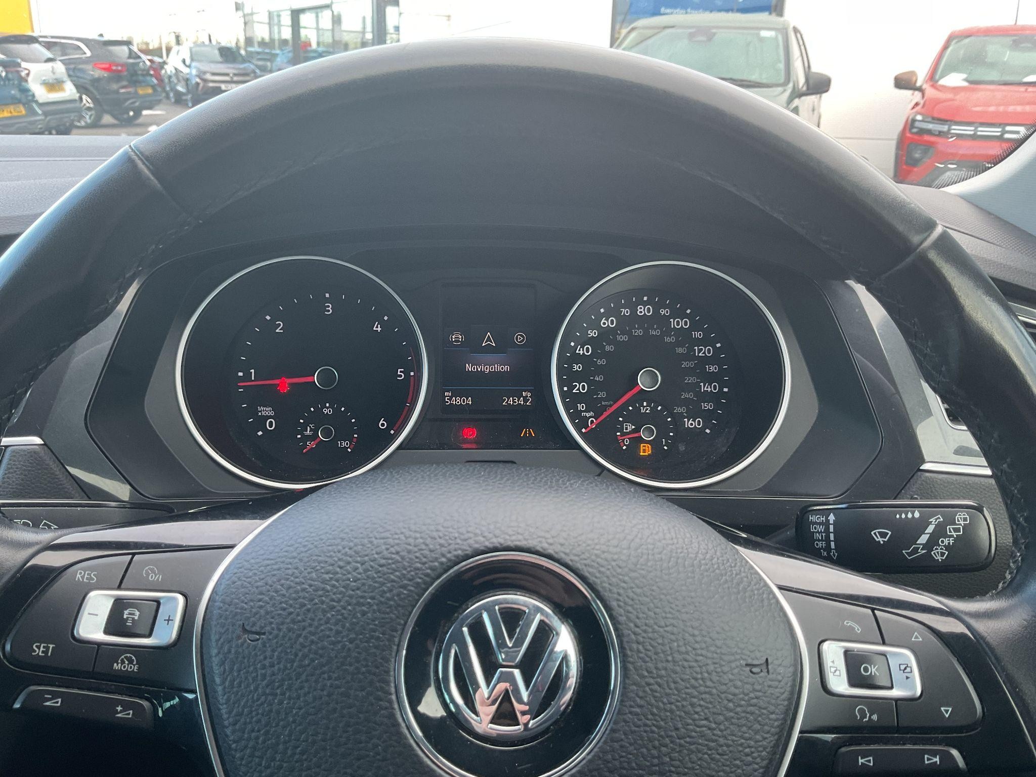 Volkswagen Tiguan Image 18