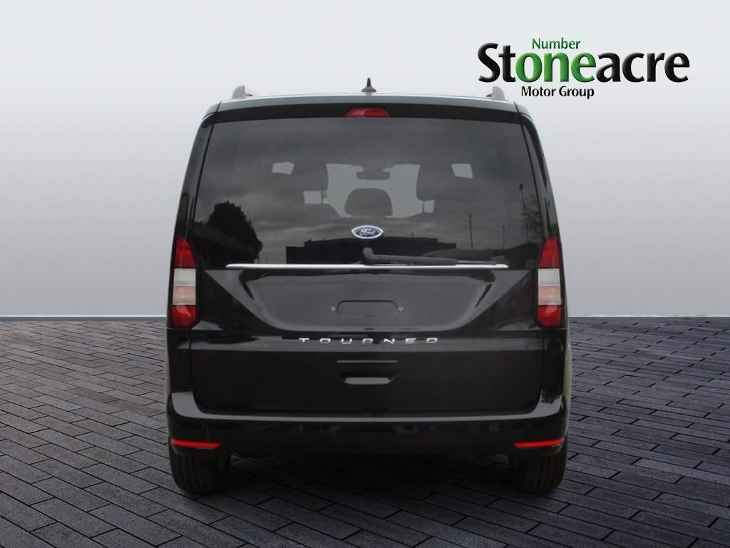 Ford Tourneo Connect Image 4