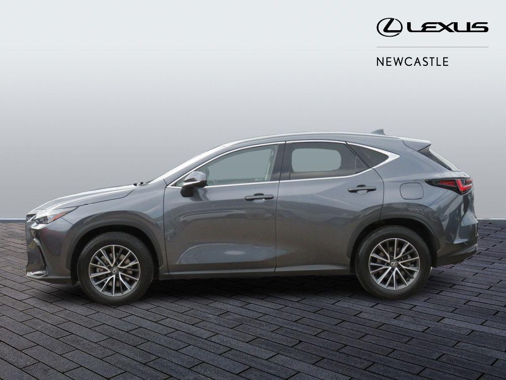 Lexus NX Self-Charging Hybrid Image 8