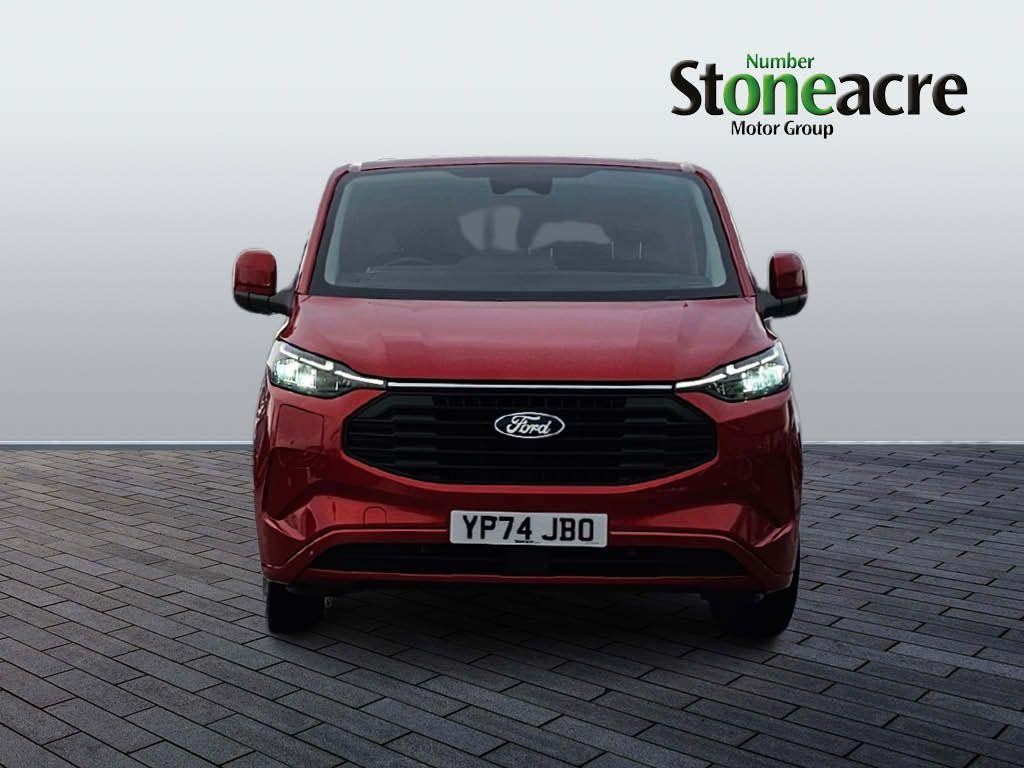 Ford Transit Custom Image 8