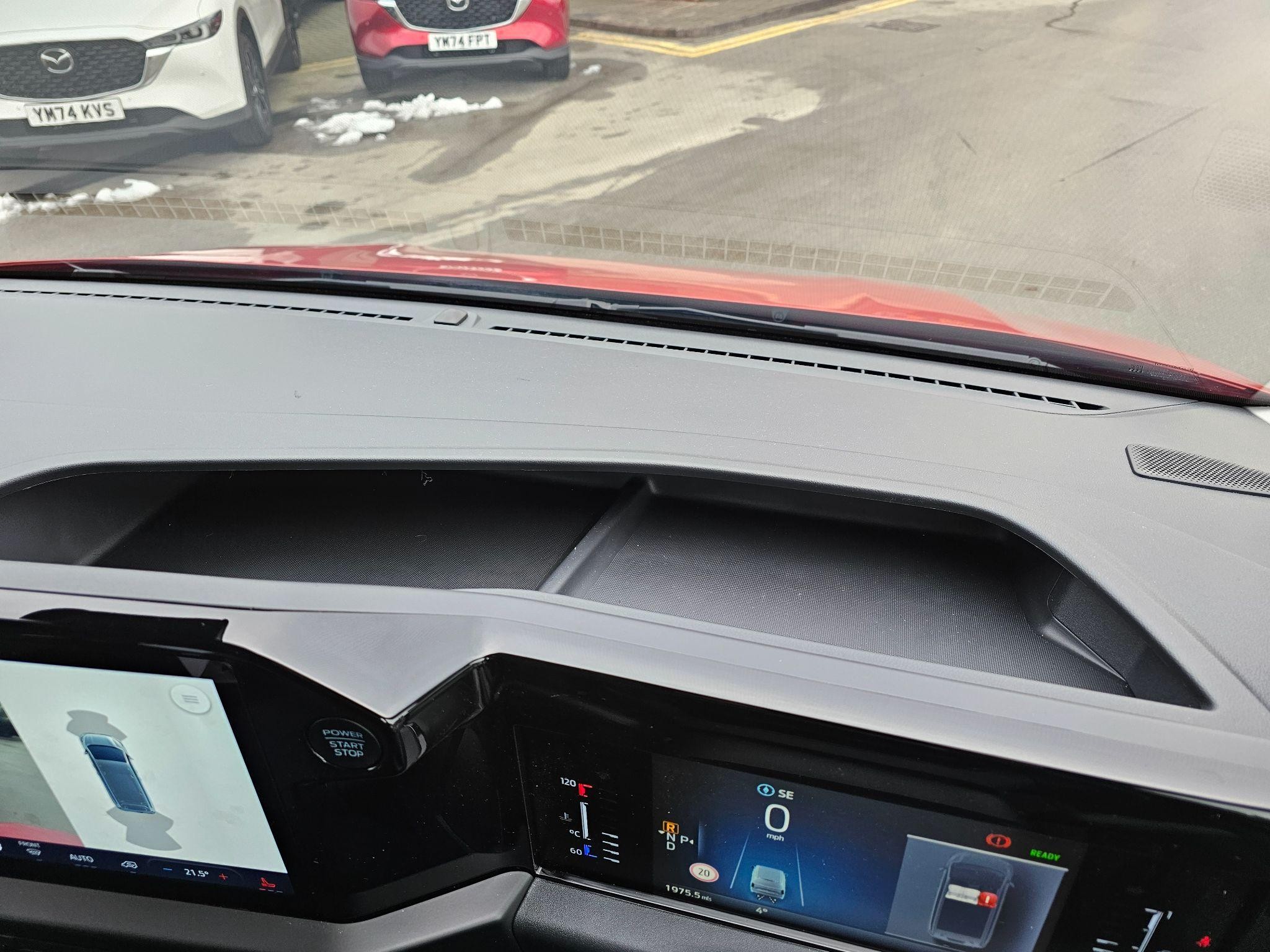 Ford Transit Custom Image 19