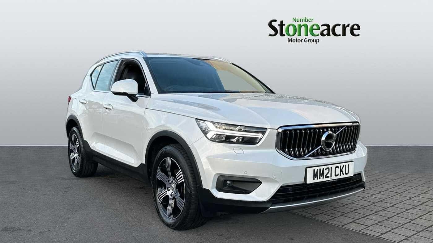 Volvo XC40 Image 1