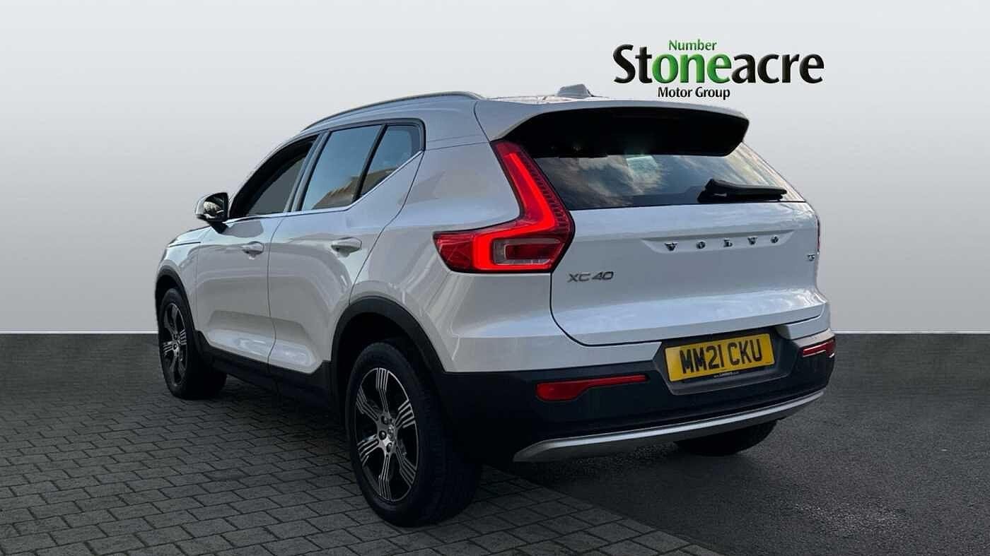 Volvo XC40 Image 2