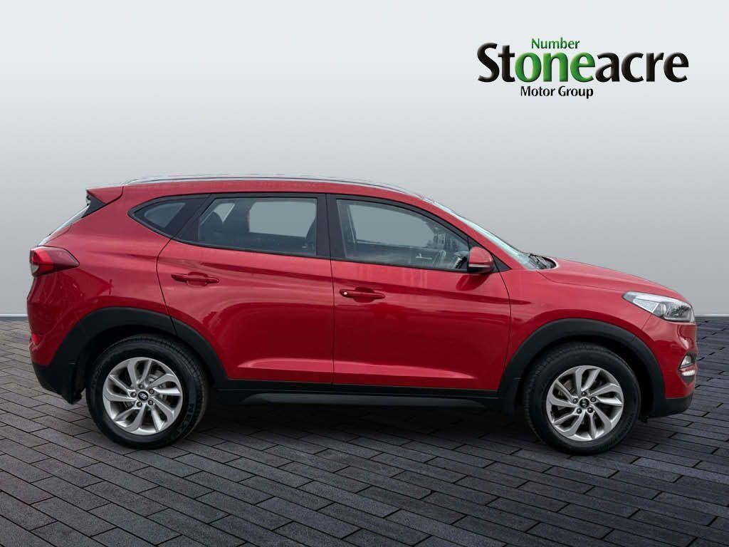 Hyundai TUCSON Image 2