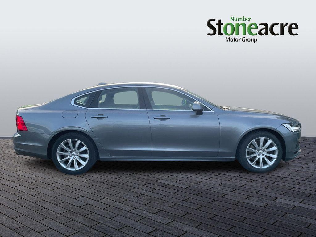 Volvo S90 Image 2