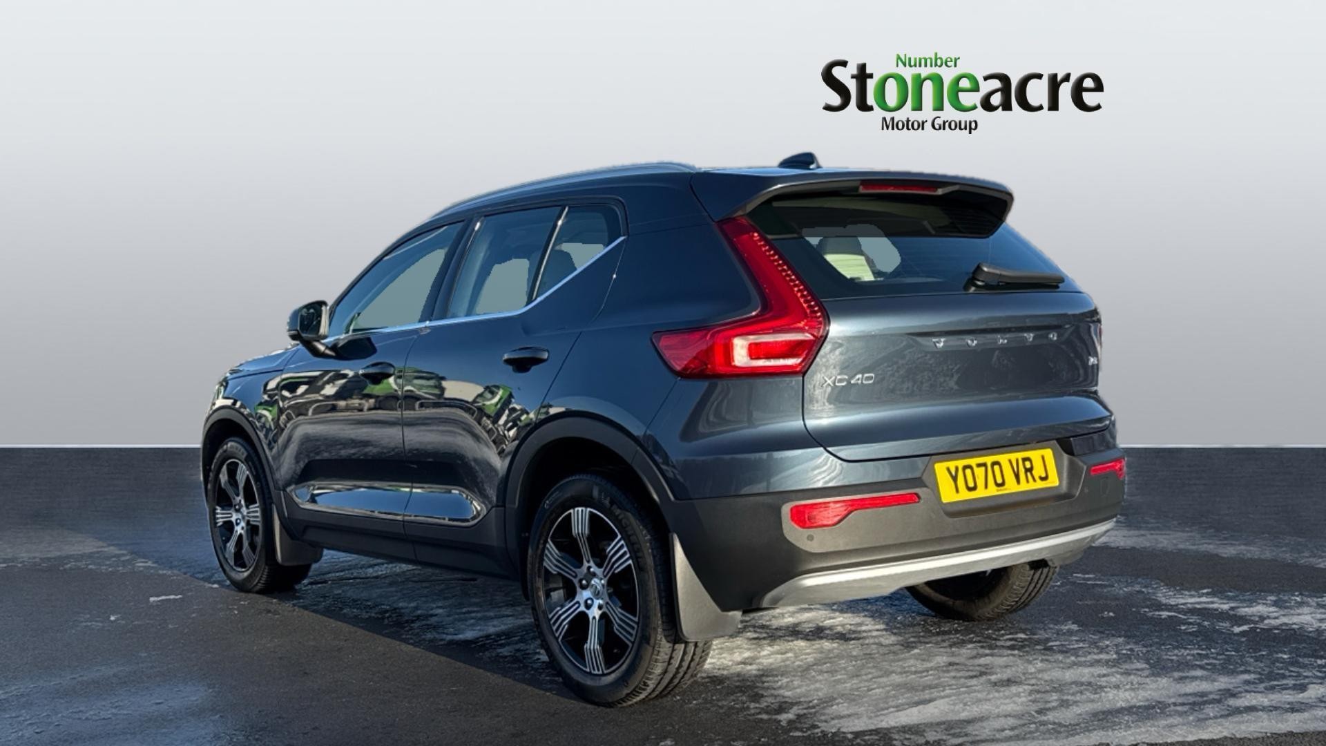 Volvo XC40 Image 2