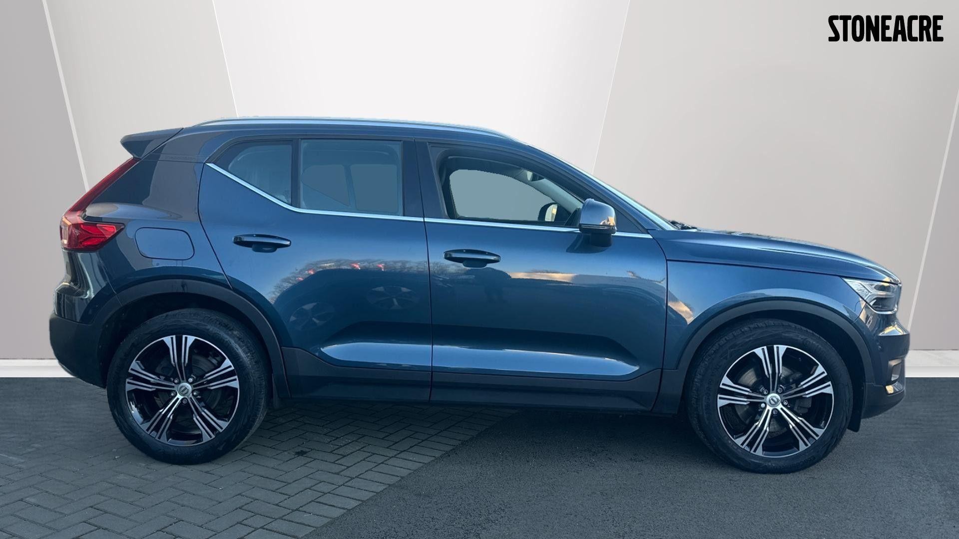 Volvo XC40 Image 3