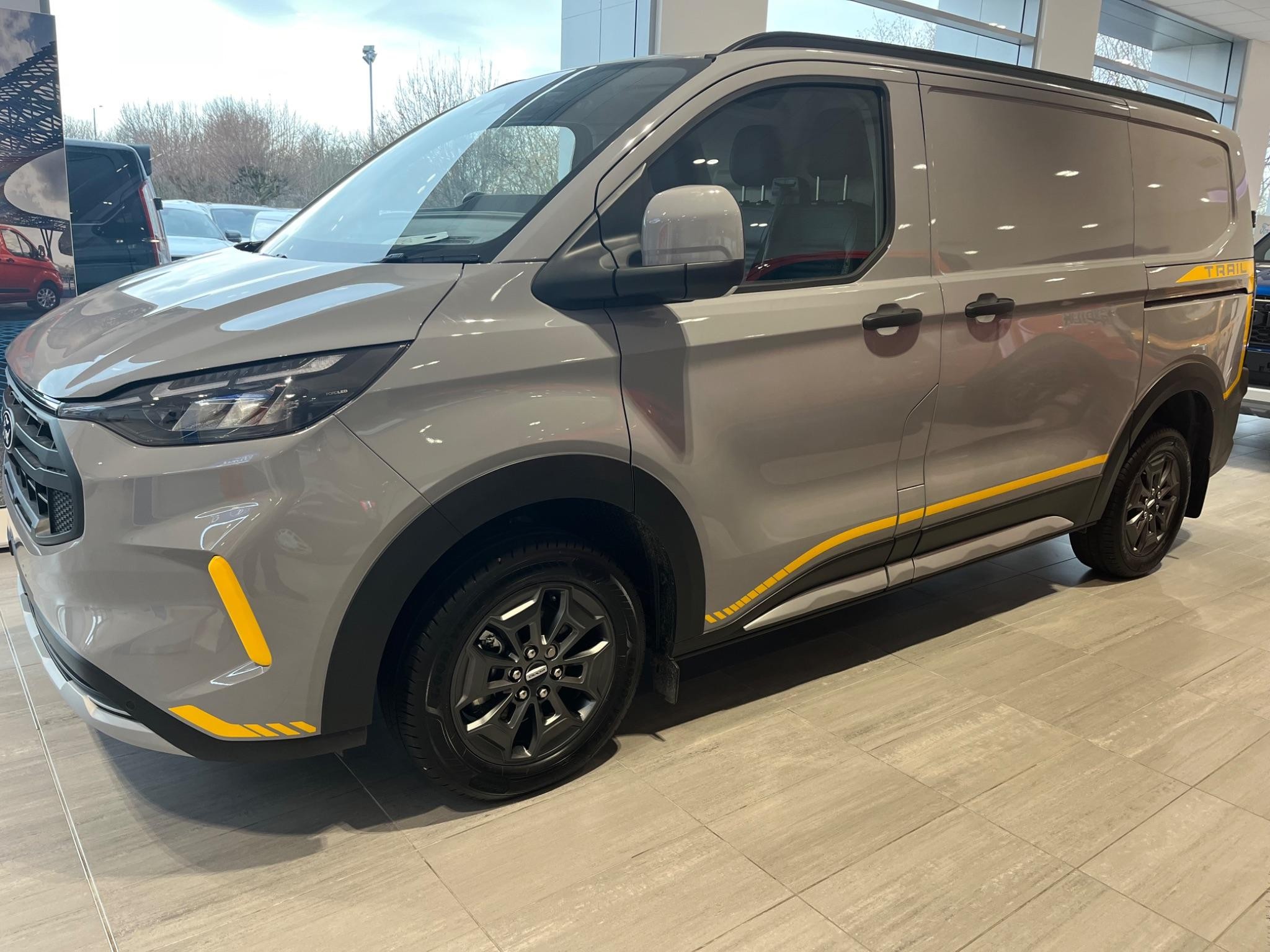 Ford Transit Custom Image 7