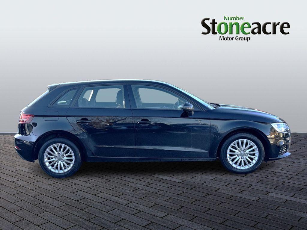 Audi A3 Image 2