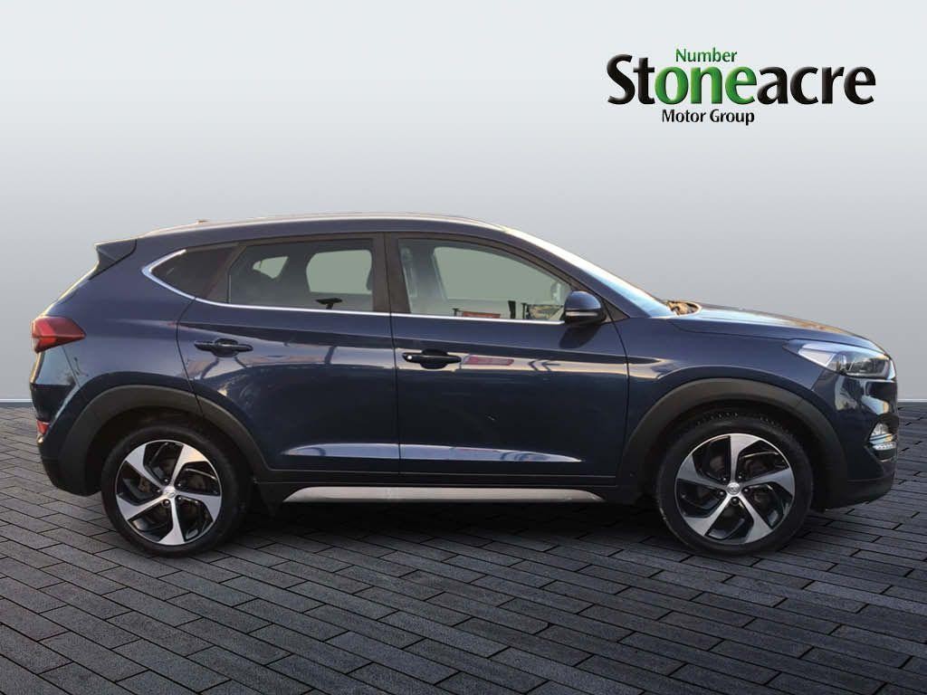 Hyundai TUCSON Image 2