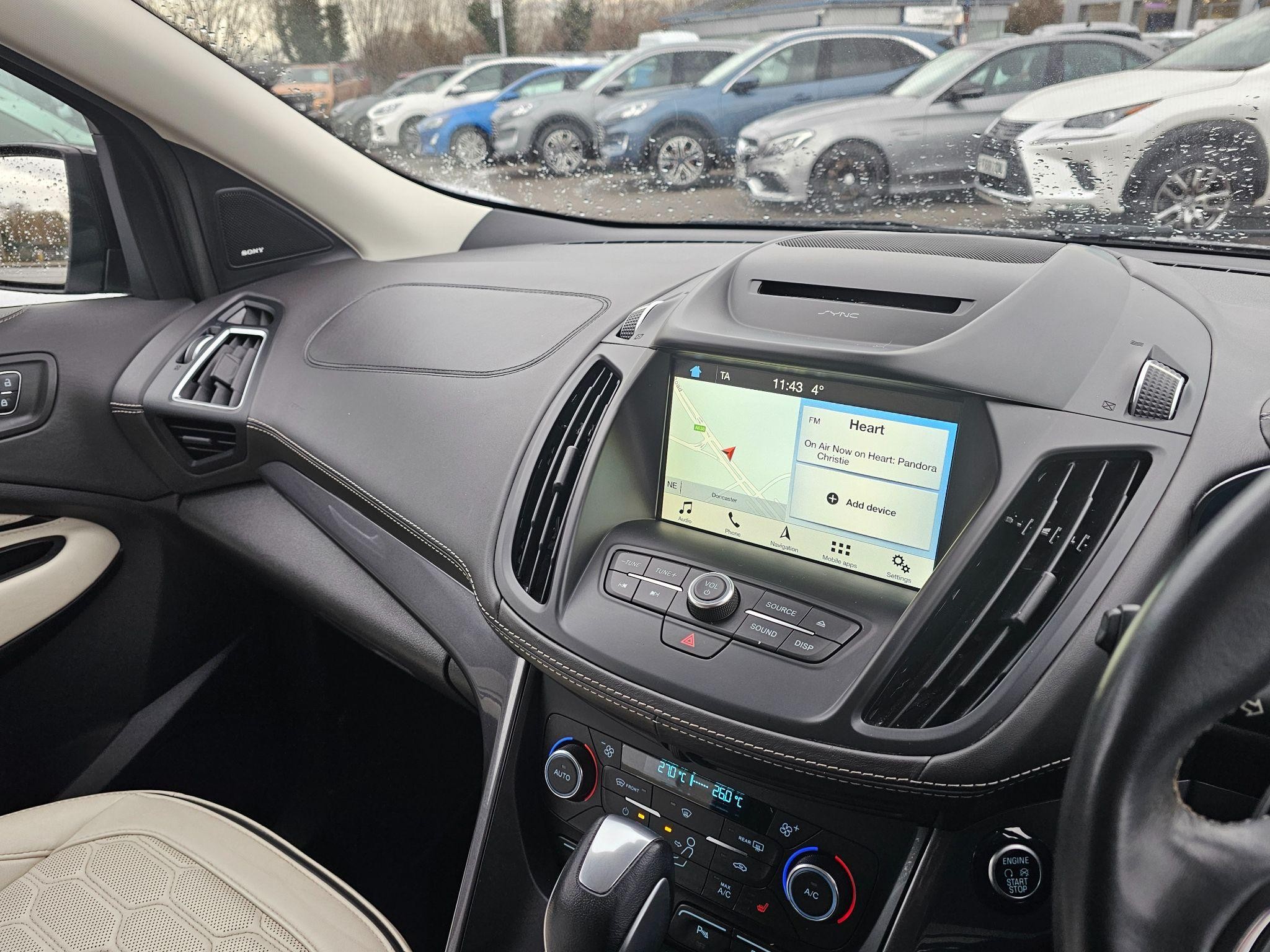 Ford Kuga Image 14