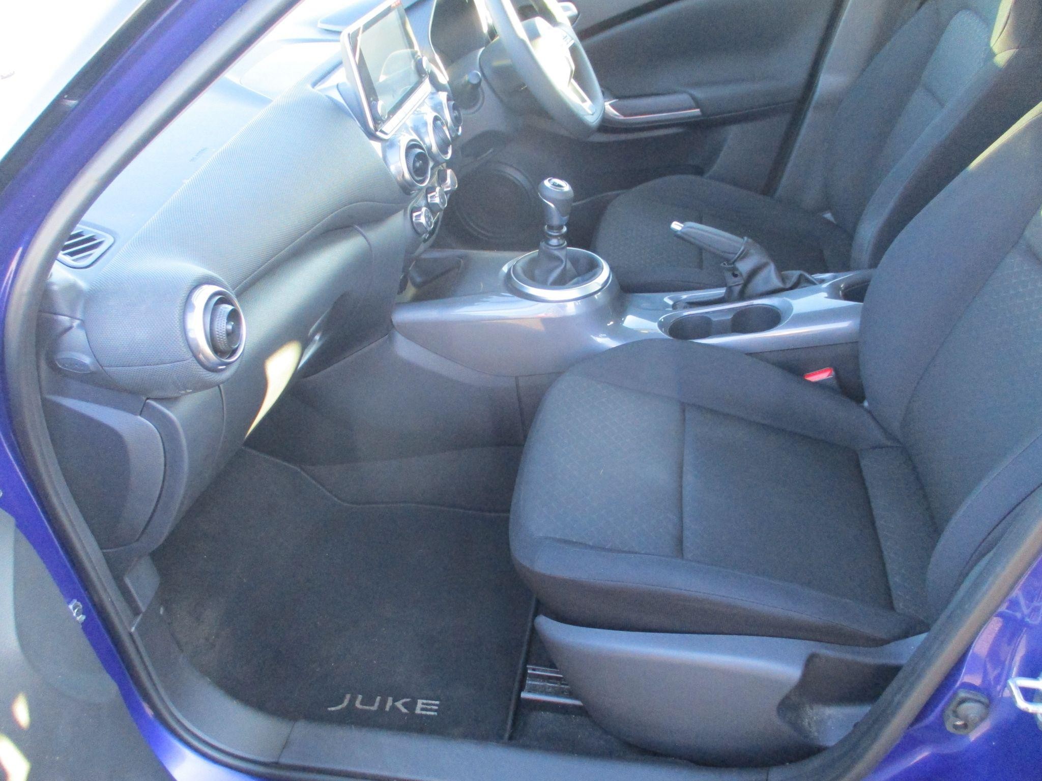 Nissan Juke Image 16