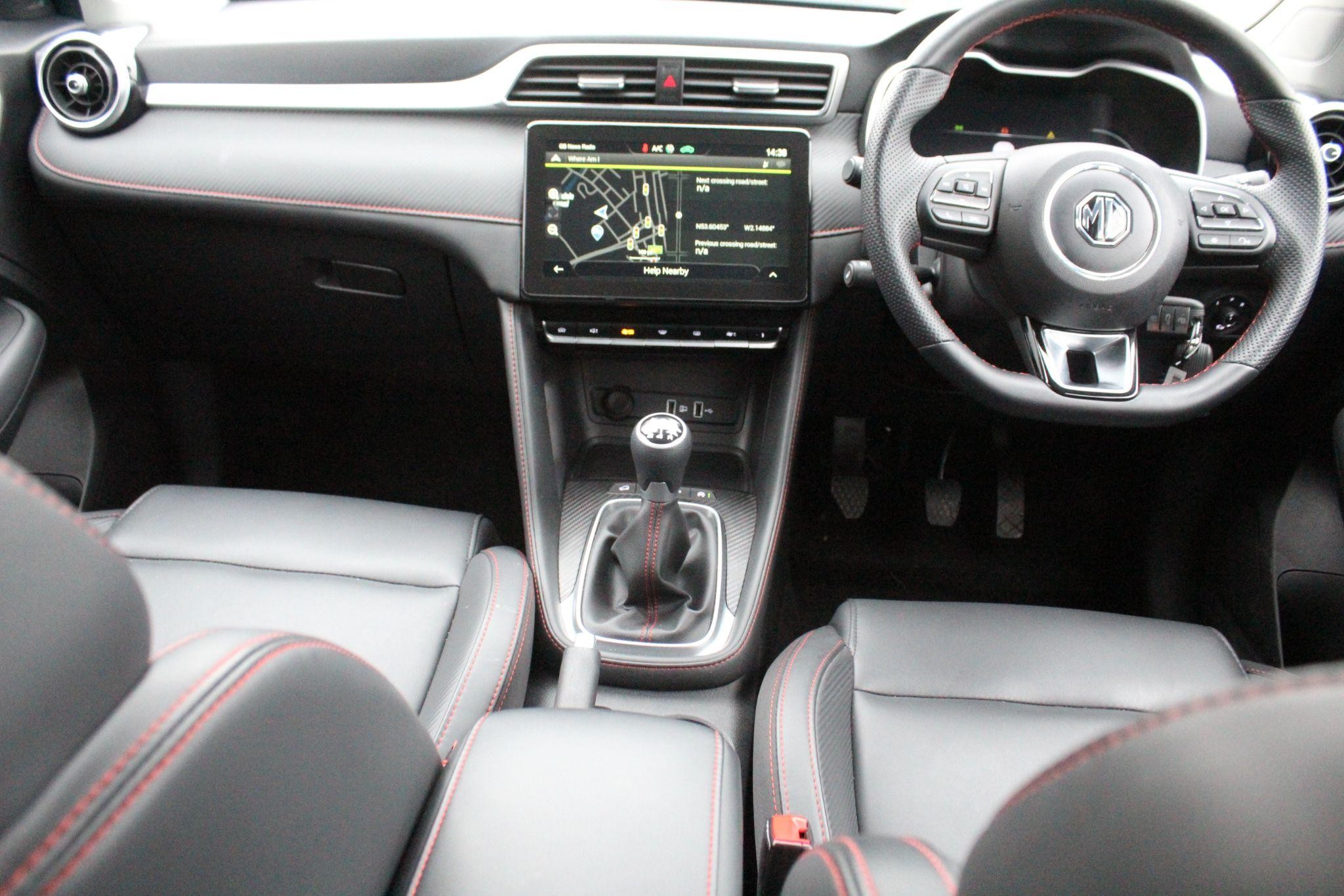 MG ZS Image 12