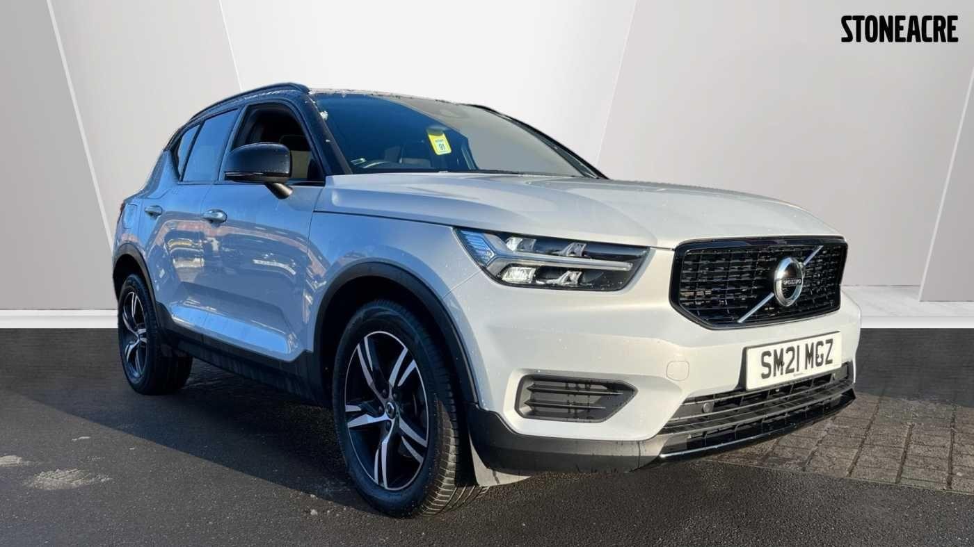 Volvo XC40 Image 1