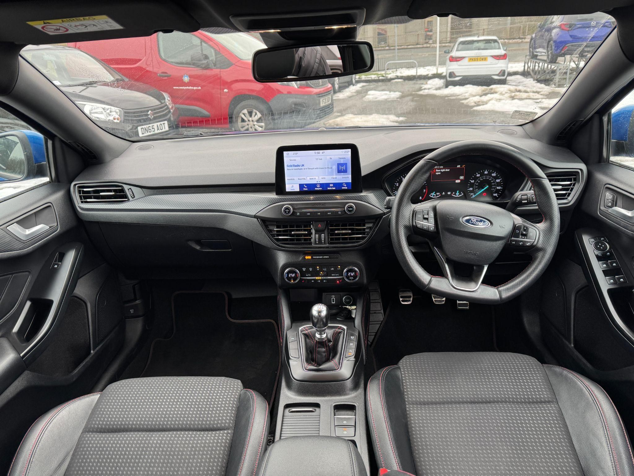 Ford Focus Image 10