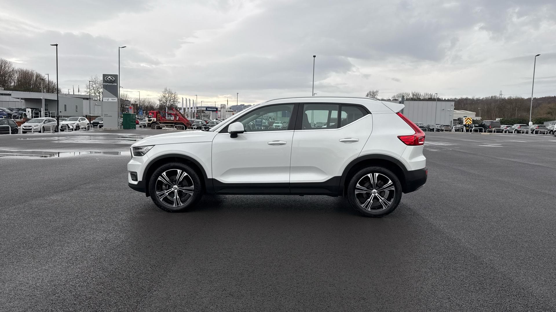 Volvo XC40 Image 8