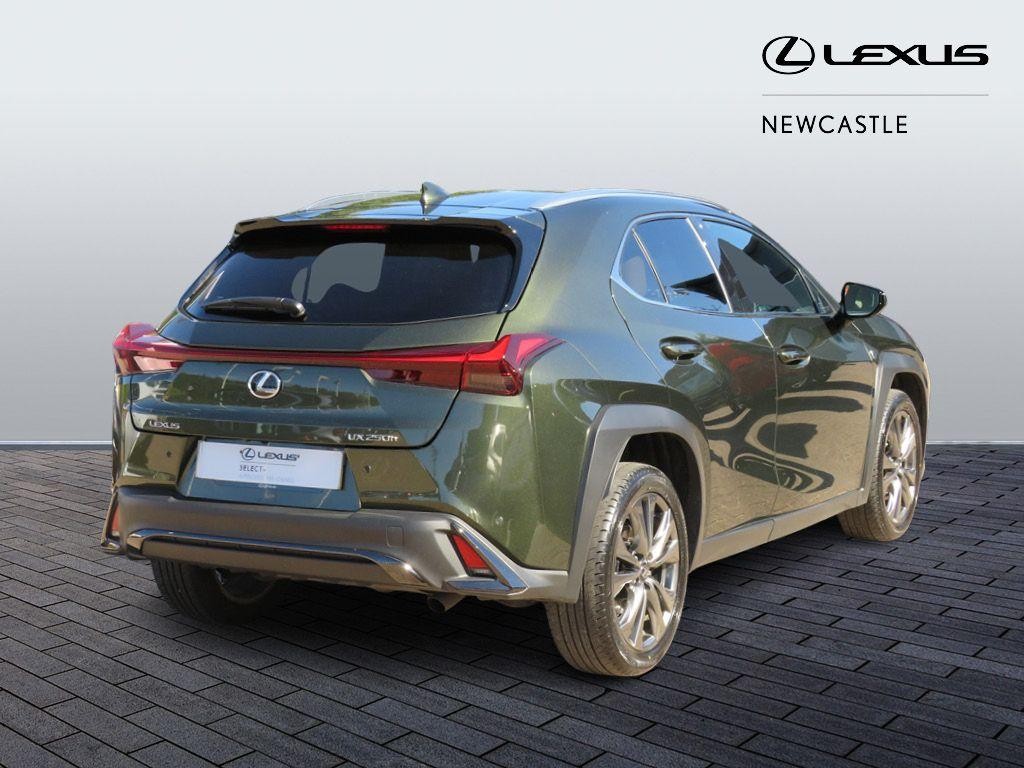 Lexus UX Image 5