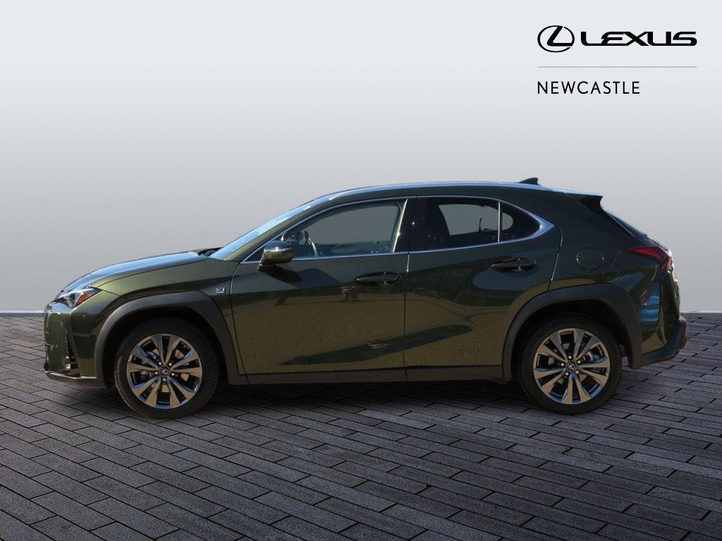 Lexus UX Image 8