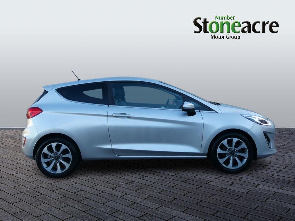 Ford Fiesta Image 2