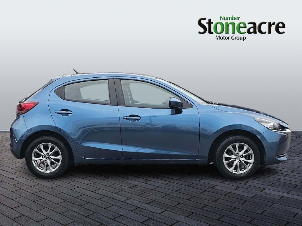 Mazda2 Image 2