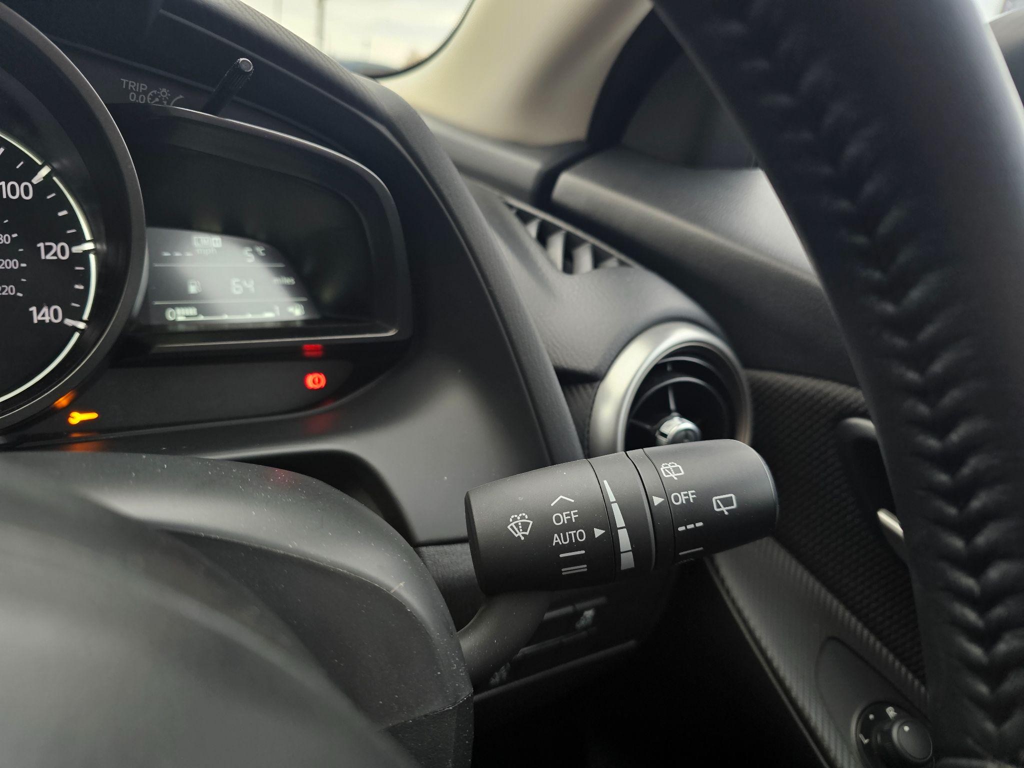 Mazda2 Image 20