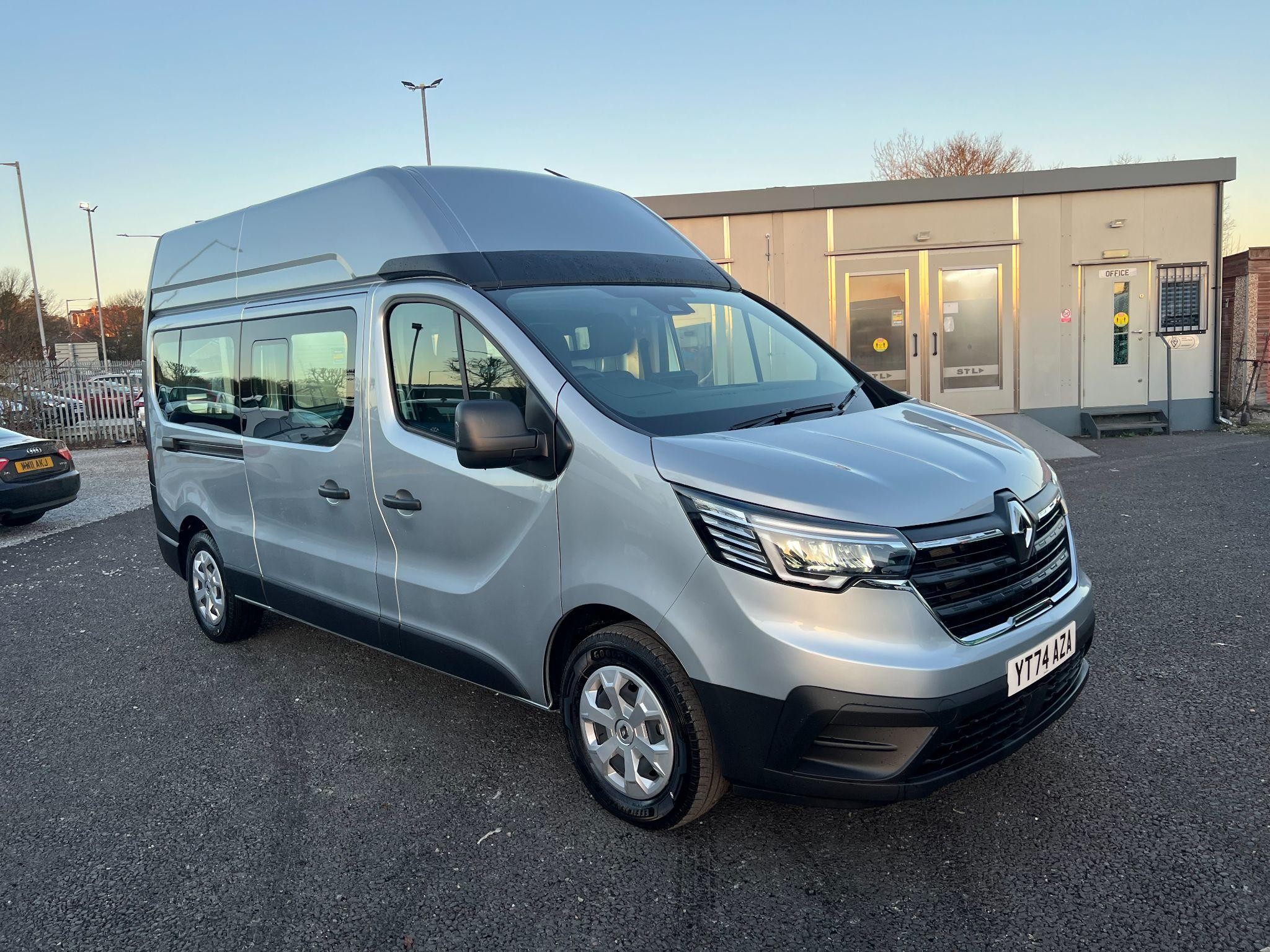 Renault Trafic Image 3