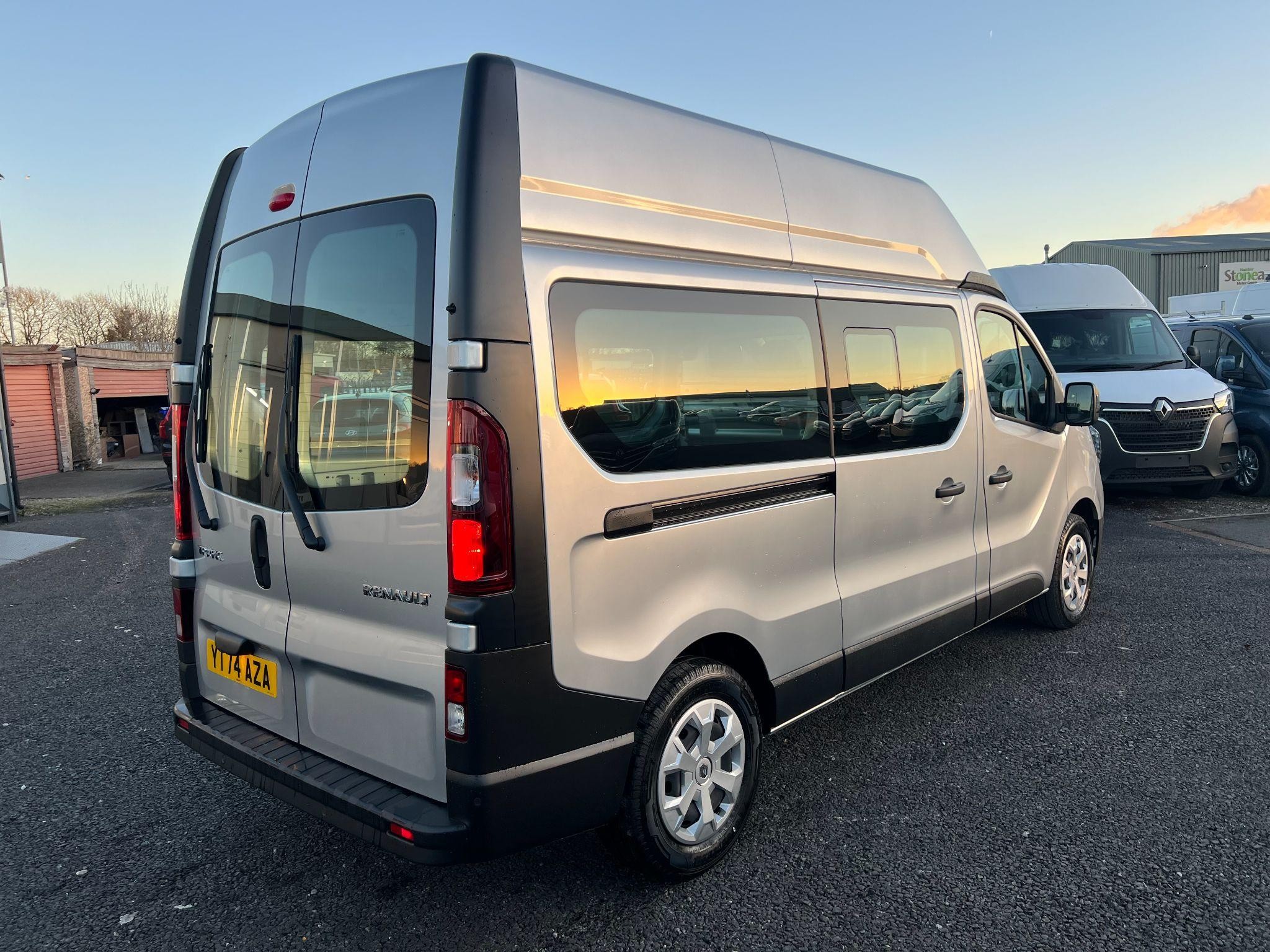 Renault Trafic Image 4